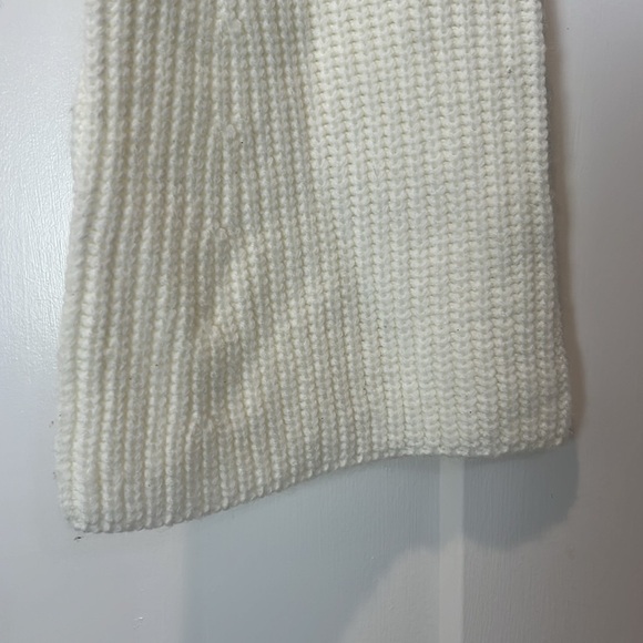 Princess Polly Cream Knit Crop Top sweater with bell sleeves size XS/S. - Picture 5 of 9